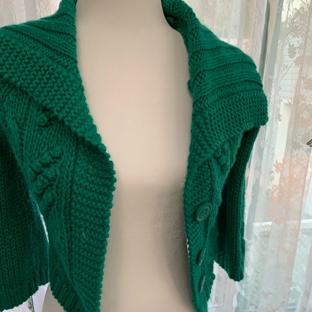 Express Cable Knit Crop Sweater